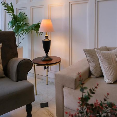 The Wallflower Hotel Kota  Ngoại thất bức ảnh