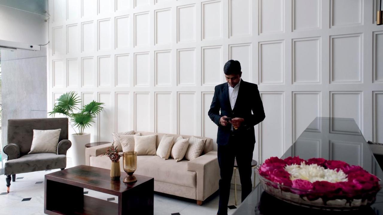 The Wallflower Hotel Kota  Ngoại thất bức ảnh