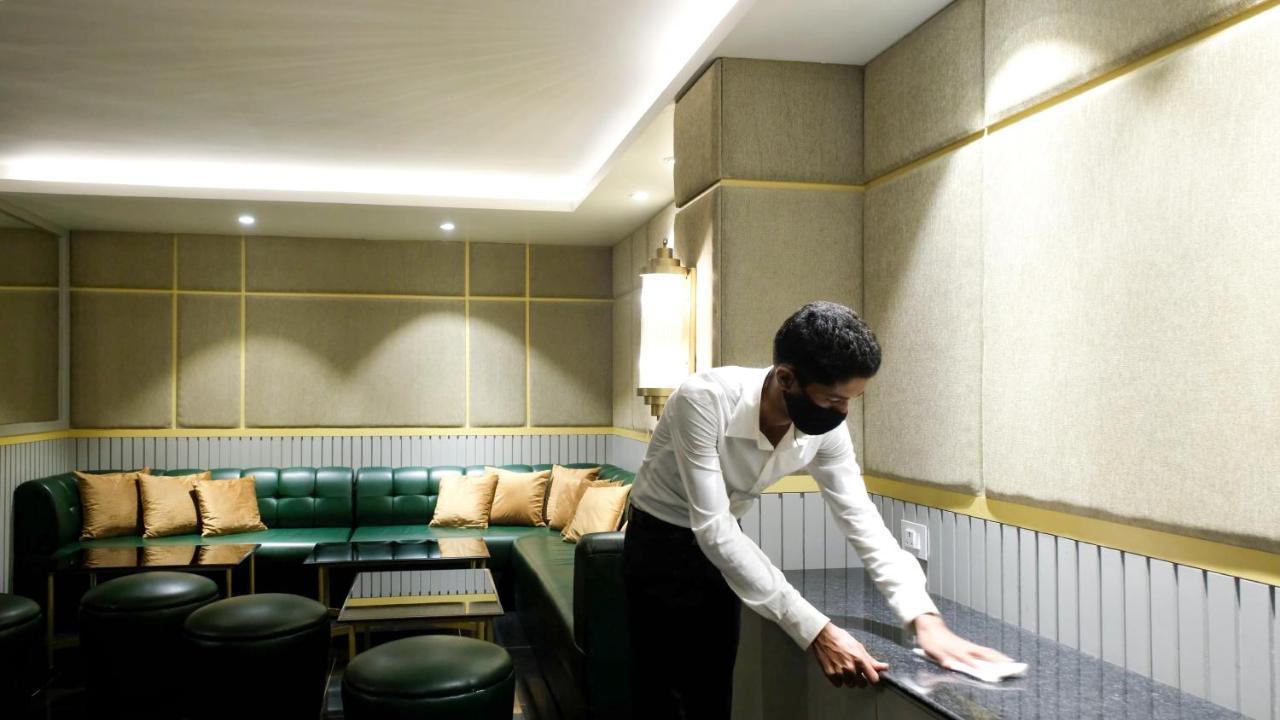 The Wallflower Hotel Kota  Ngoại thất bức ảnh