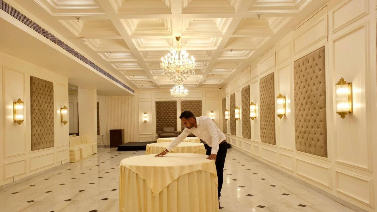 The Wallflower Hotel Kota  Ngoại thất bức ảnh
