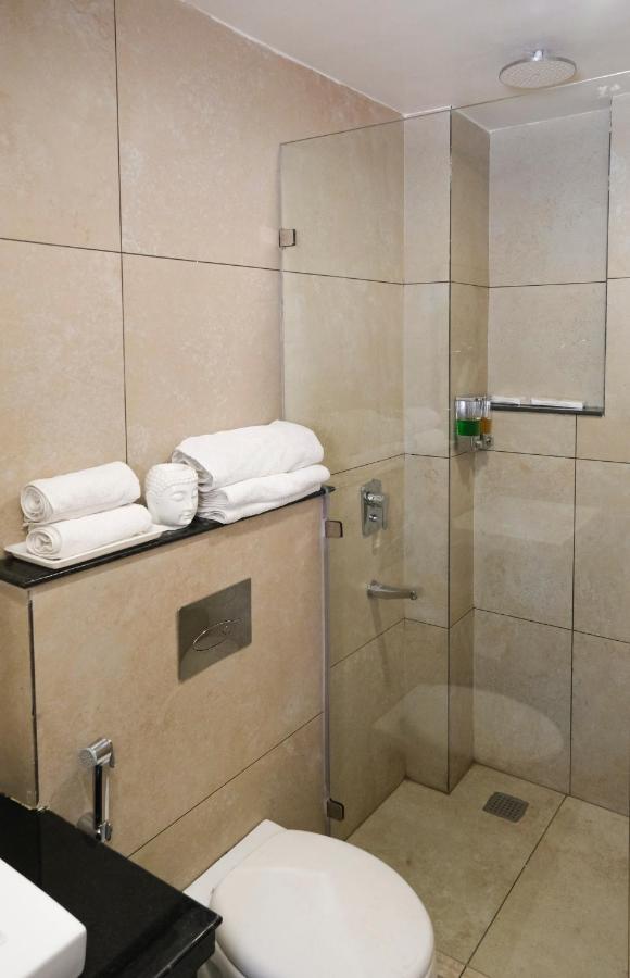 The Wallflower Hotel Kota  Ngoại thất bức ảnh