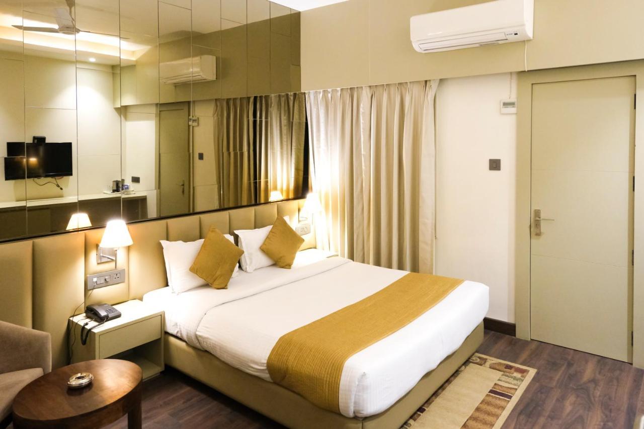 The Wallflower Hotel Kota  Ngoại thất bức ảnh