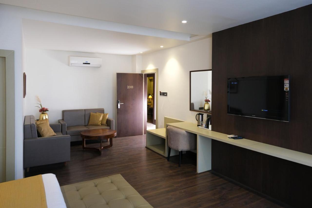 The Wallflower Hotel Kota  Ngoại thất bức ảnh