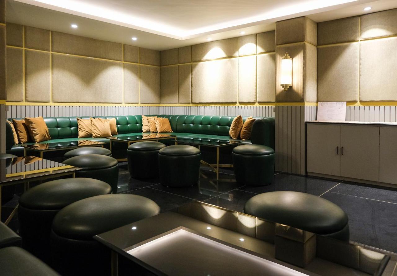The Wallflower Hotel Kota  Ngoại thất bức ảnh